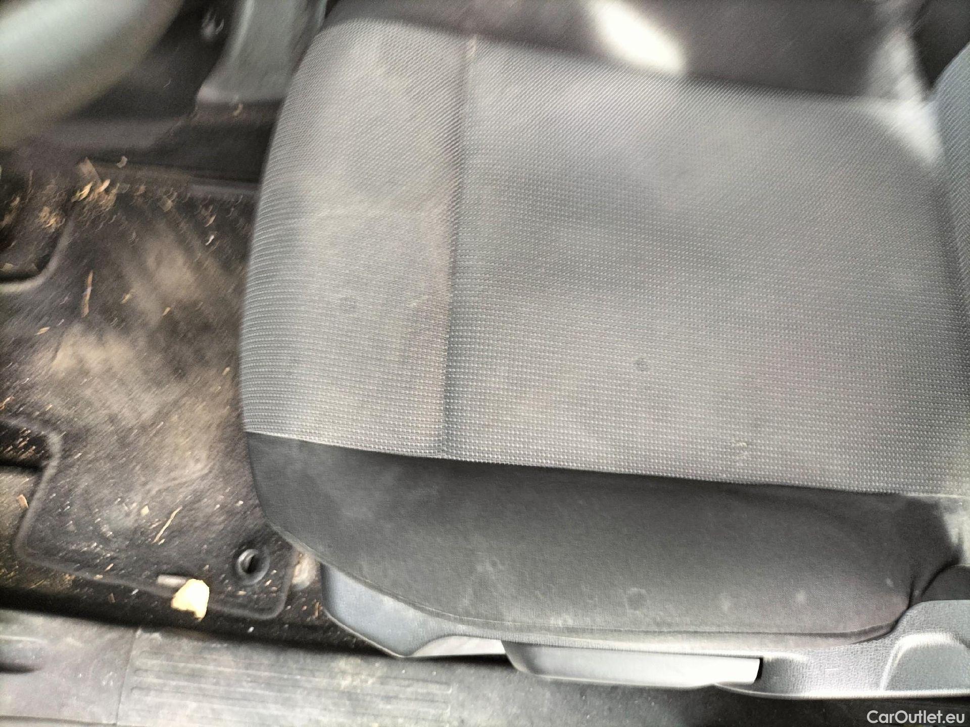  Opel  Combo OPEL  Life / 2018 / 4P / combi 1.5 TD 75kW Business Edition L1 N1 #22