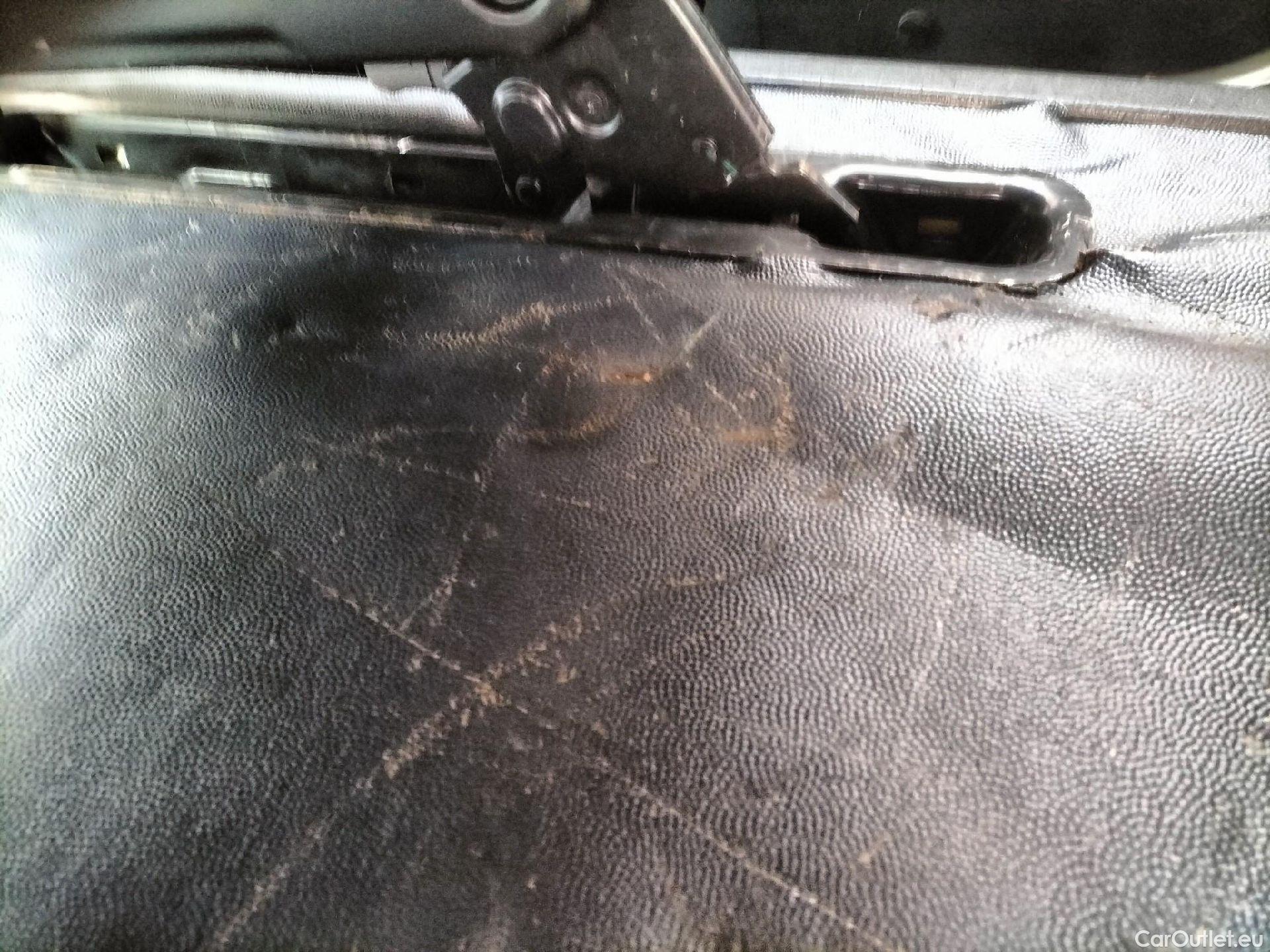  Opel  Vivaro OPEL  / 2019 / 4P / combi 1.5 Diésel 88kW (120CV) M Std Express #27