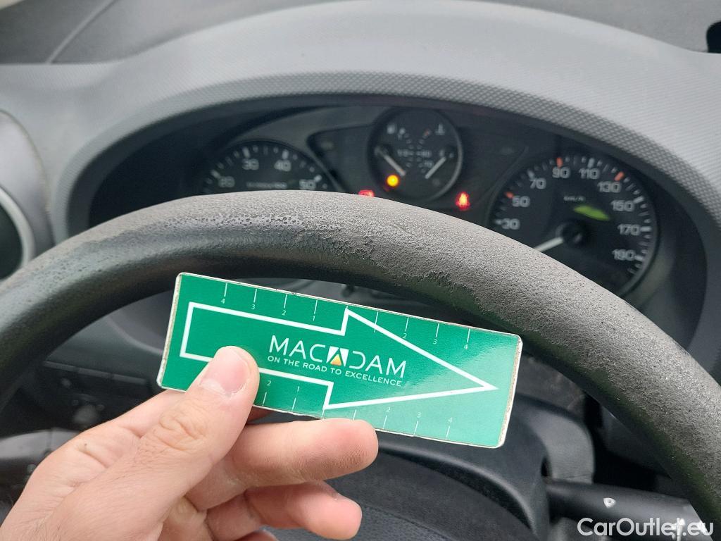  Citroen  Berlingo CITROEN  / 2015 / 3P / furgón derivado de turismo BlueHDi 74KW (100CV) #42