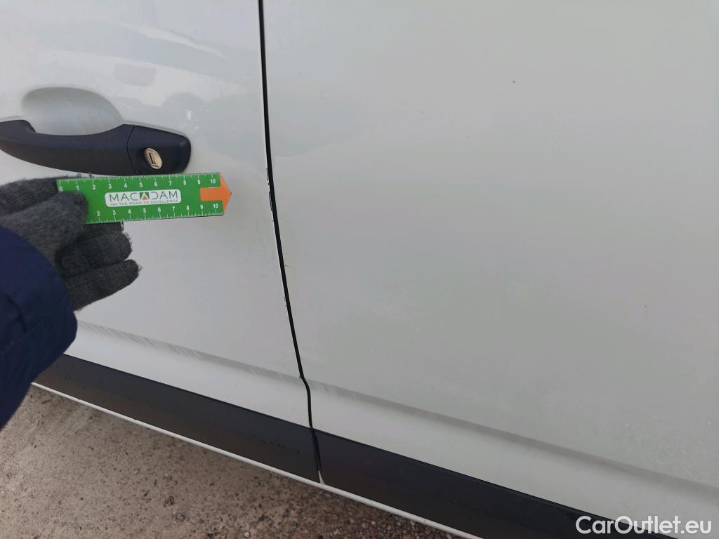  Citroen  Berlingo CITROEN  / 2018 / 4P / furgón derivado de turismo Talla M BlueHDi 130 CLUB #11