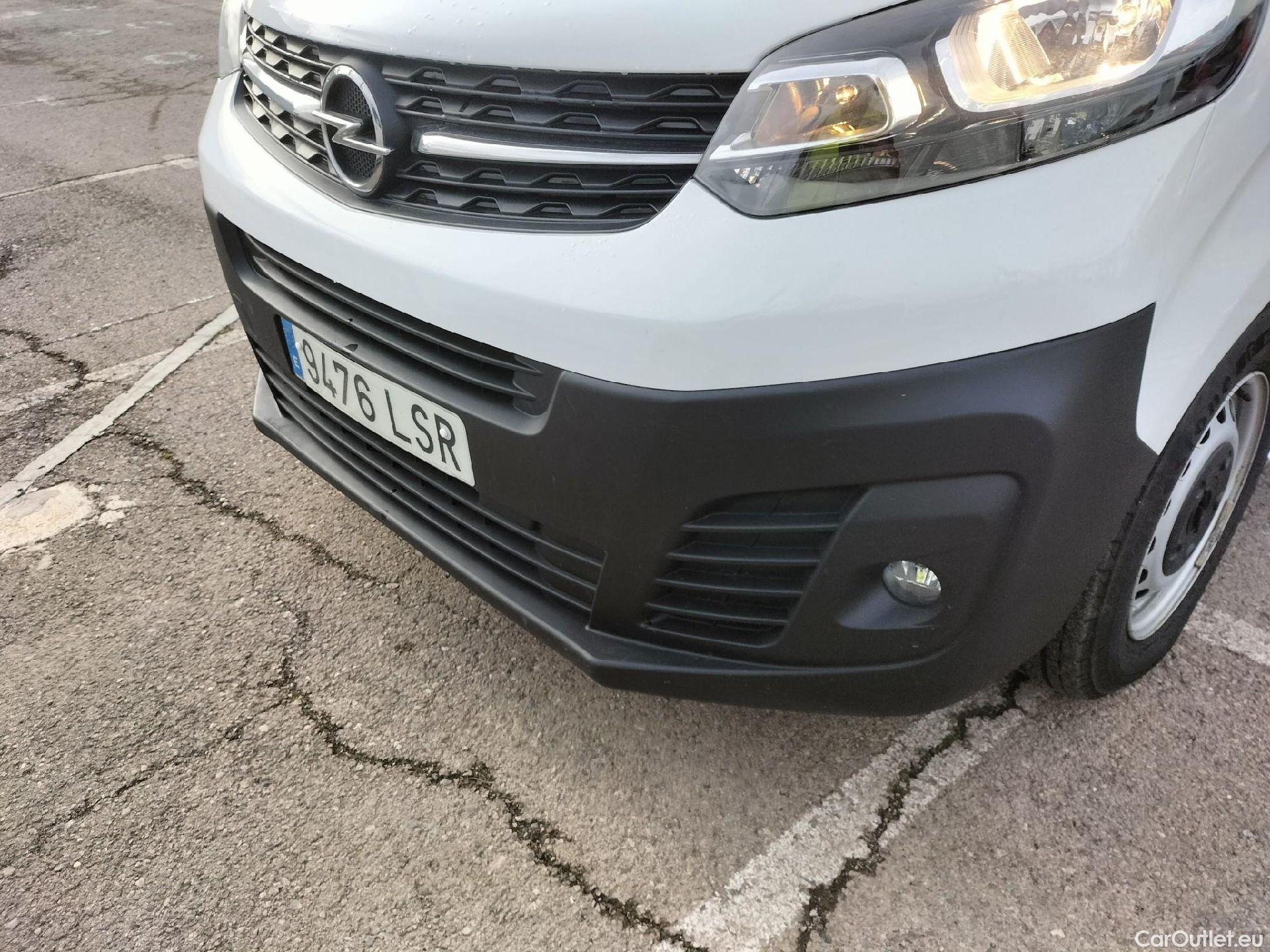  Opel  Vivaro OPEL  / 2019 / 4P / combi 1.5 Diésel 88kW (120CV) M Std Express #1