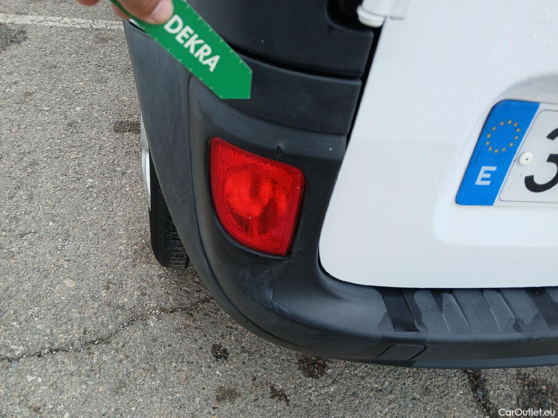  Nissan  NV200 NISSAN NV250 / 2019 / 4P / furgón 2pl 1.5dCi 70 kW (95 CV) L2H1 COMFORT #24