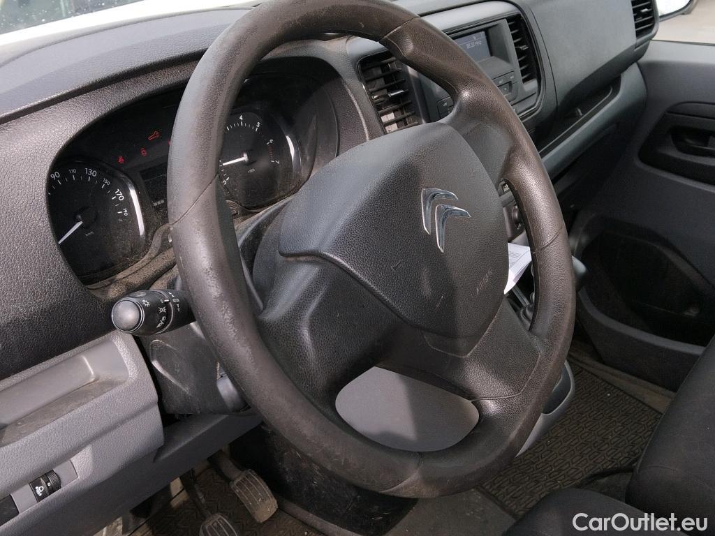  Citroen  Jumpy CITROEN  / 2016 / 4P / furgón DC Abatib Talla XL BlueHDi 120 Control  RAMPA DE ACCESO #34