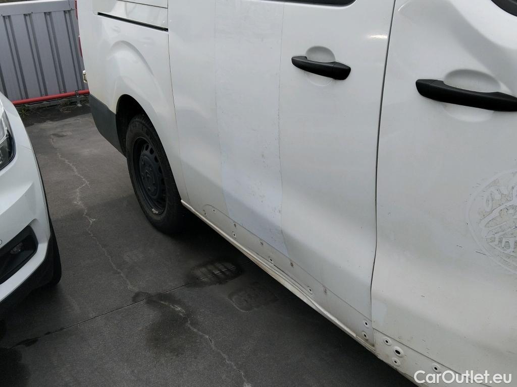  Citroen  Jumpy CITROEN  / 2016 / 4P / furgón DC Abatib Talla XL BlueHDi 120 Control  RAMPA DE ACCESO #5