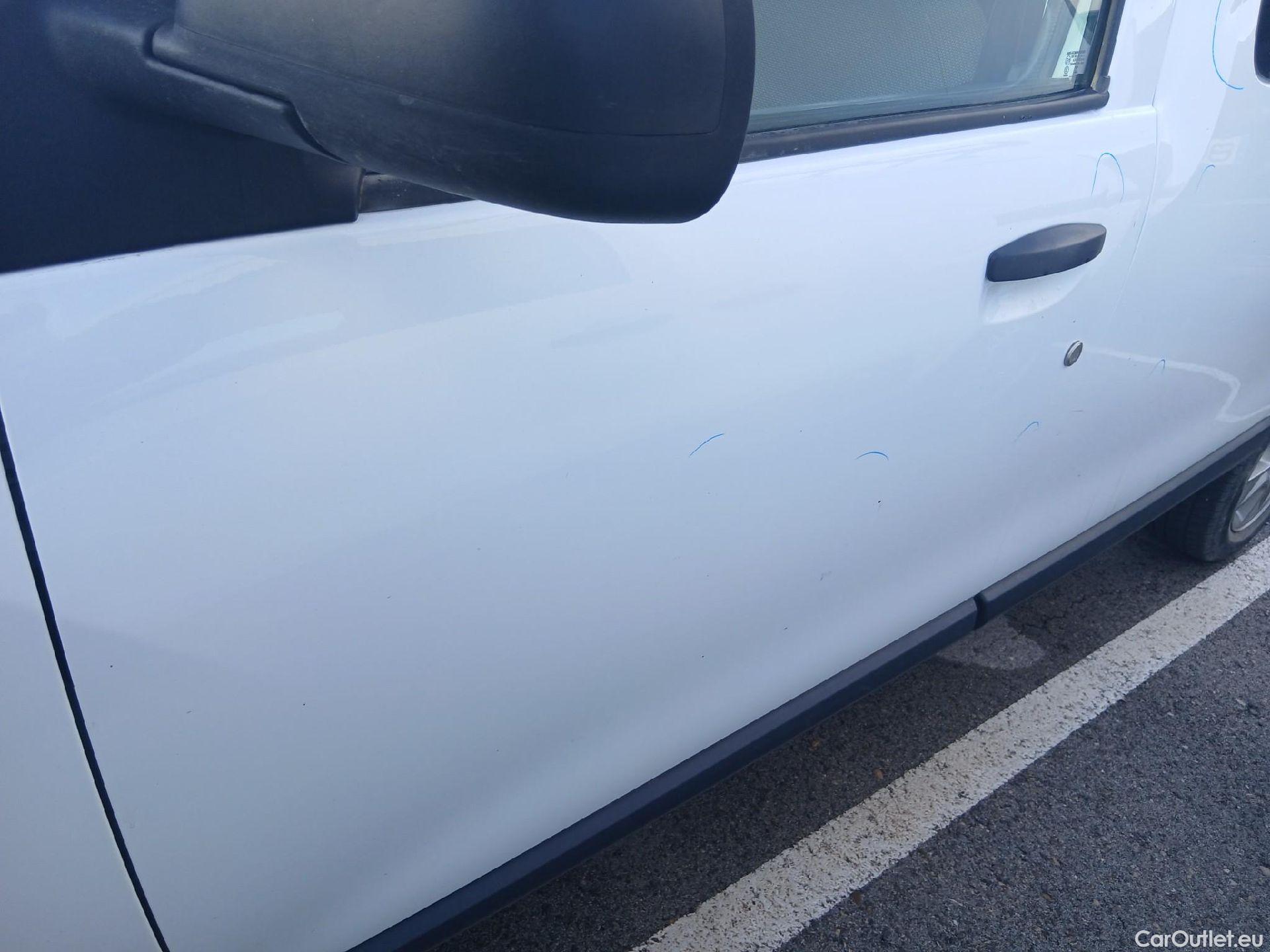  Dacia  Dokker DACIA  / 2013 / 4P / combi Essential Blue dCi 70kW (95CV) N1 #32