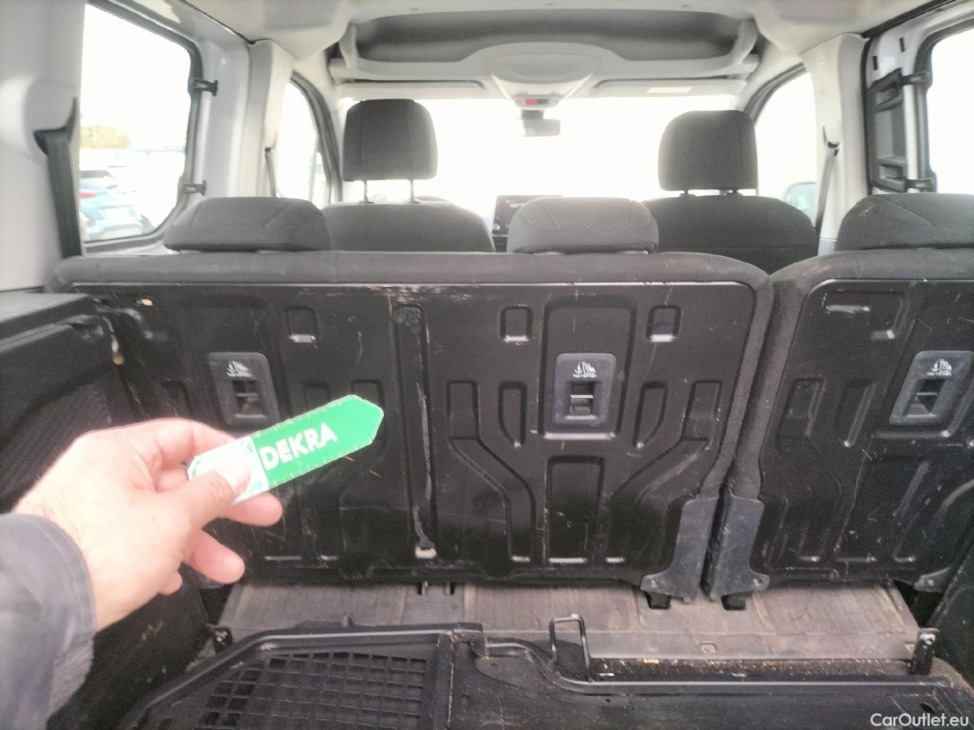  Opel  Combo OPEL  Life / 2018 / 4P / combi 1.5 TD 75kW Business Edition L1 N1 #33