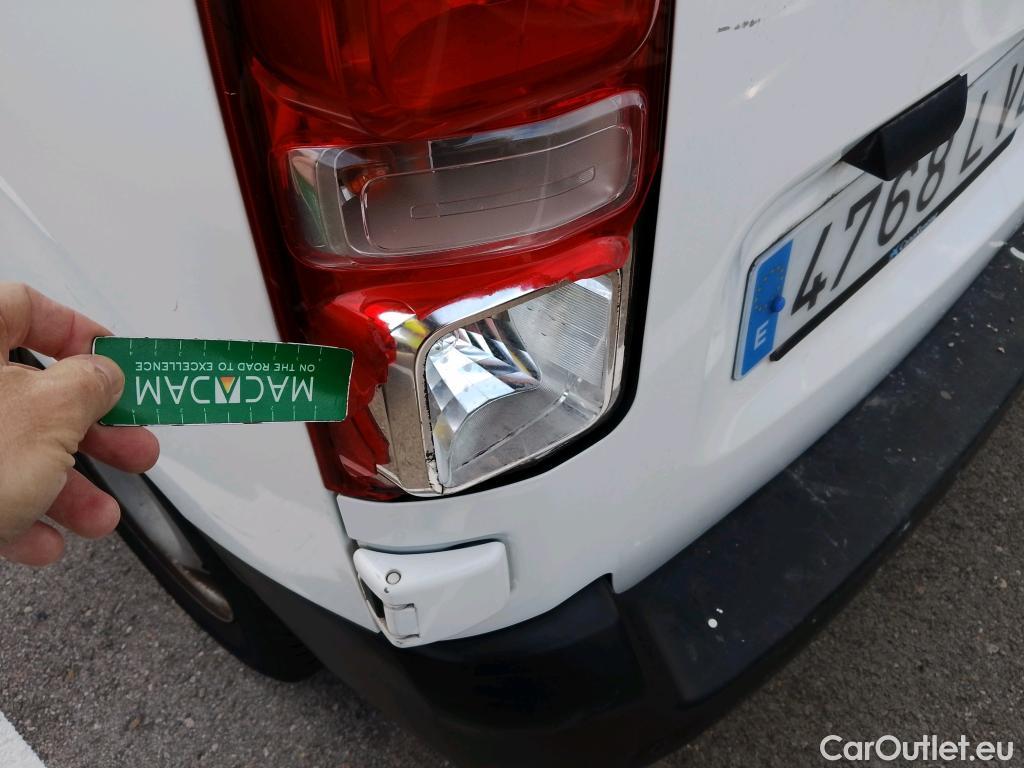  Peugeot  Expert PEUGEOT  / 2016 / 4P / furgón Furgón Premium 1.5 BlueHDi 100 Standard (AC) #8