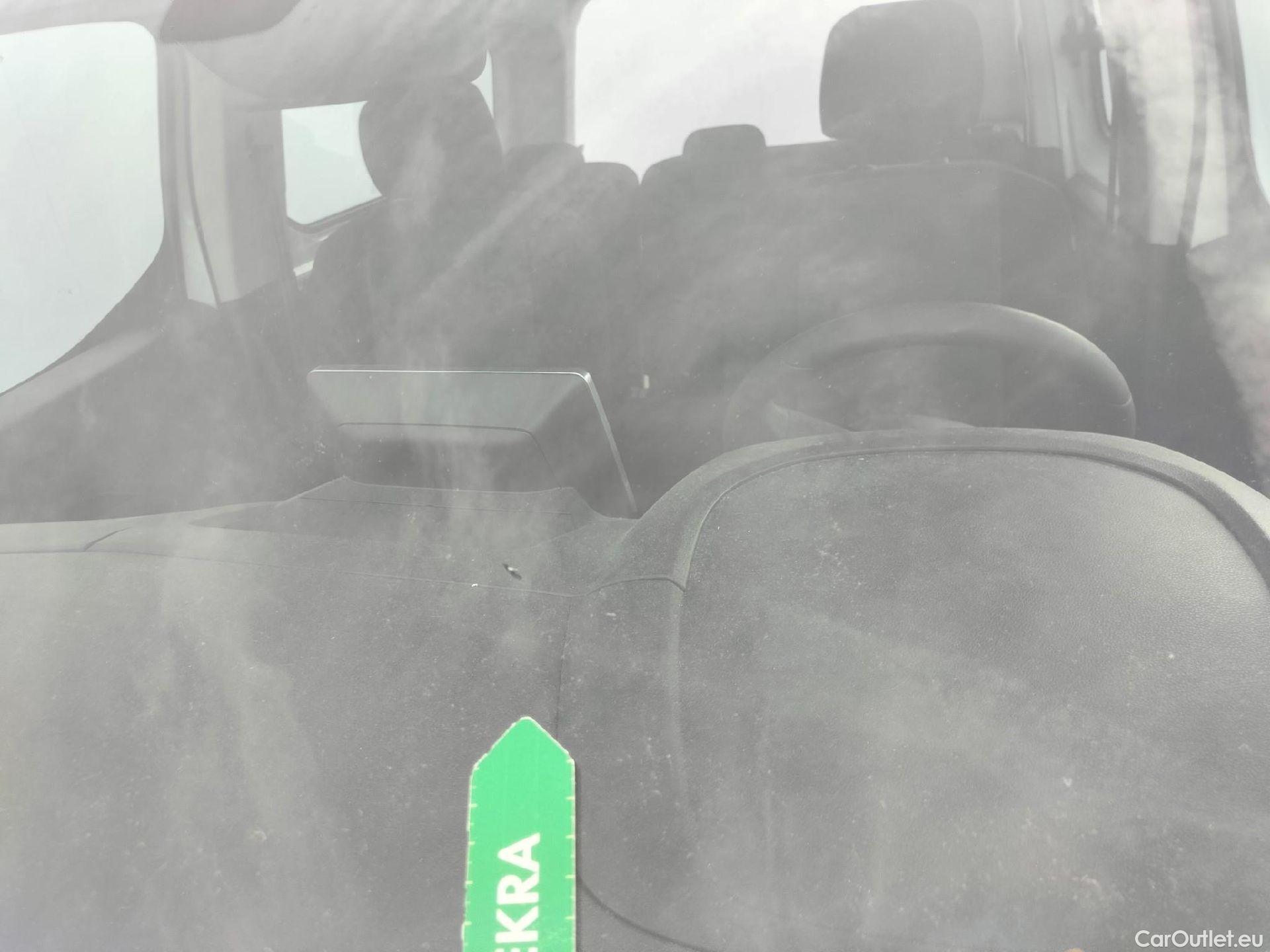  Opel  Combo OPEL  Life / 2018 / 4P / combi 1.5 TD 75kW Business Edition L1 N1 #10