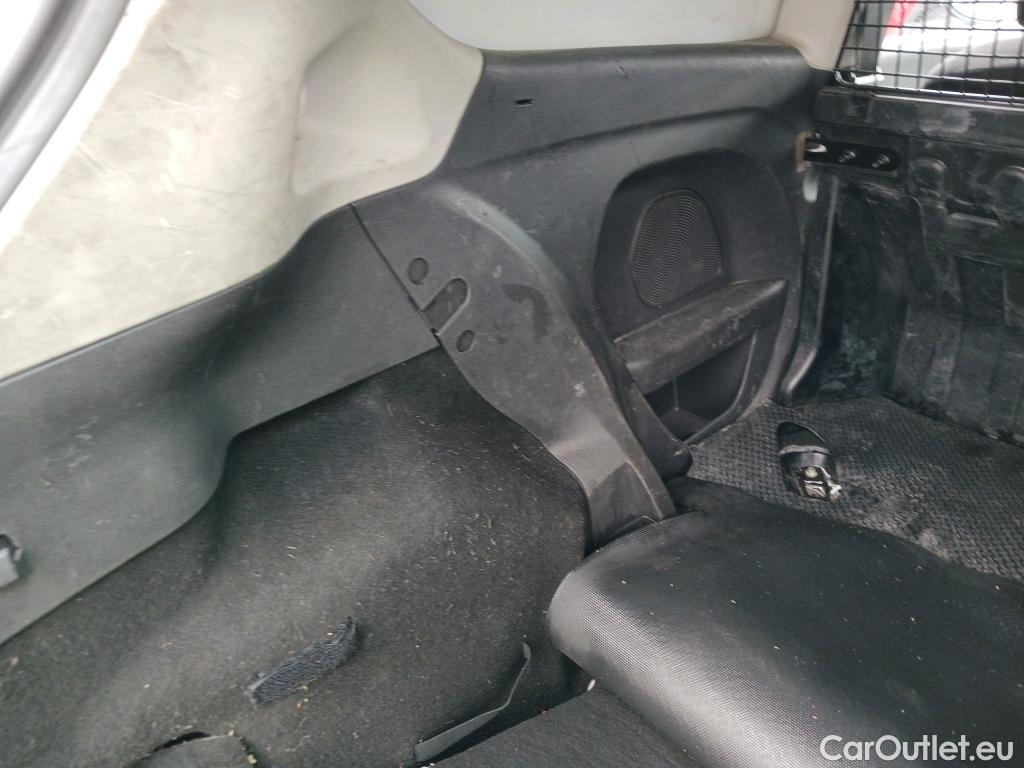  Ford  Fiesta FORD  VAN VU 3p 6G berlina comerci 1.5 TDCi 75cv #49