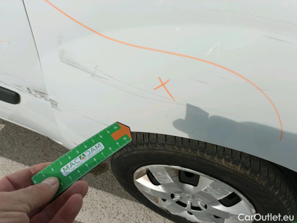  Renault  Kangoo RENAULT  Z.E./2013/3P/furgón derivado de turismo Z.E. #18