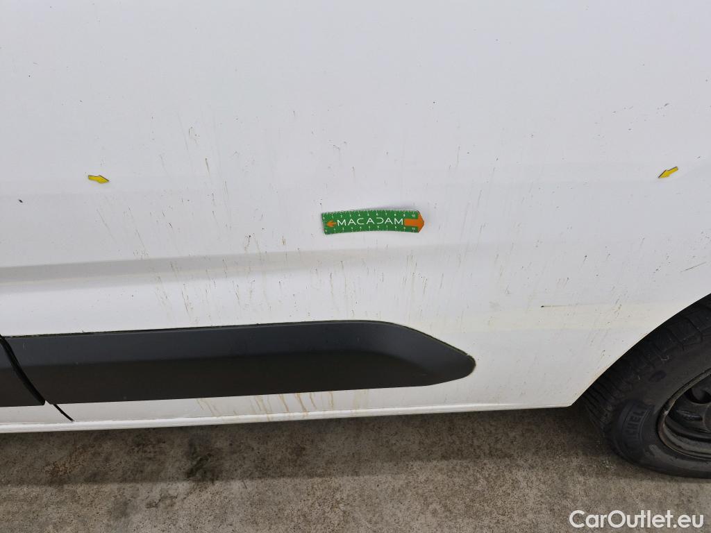  Citroen  Berlingo  Fourgon Driver M 1000 1.5 BlueHDi 100CV BVM5 E6dT #24