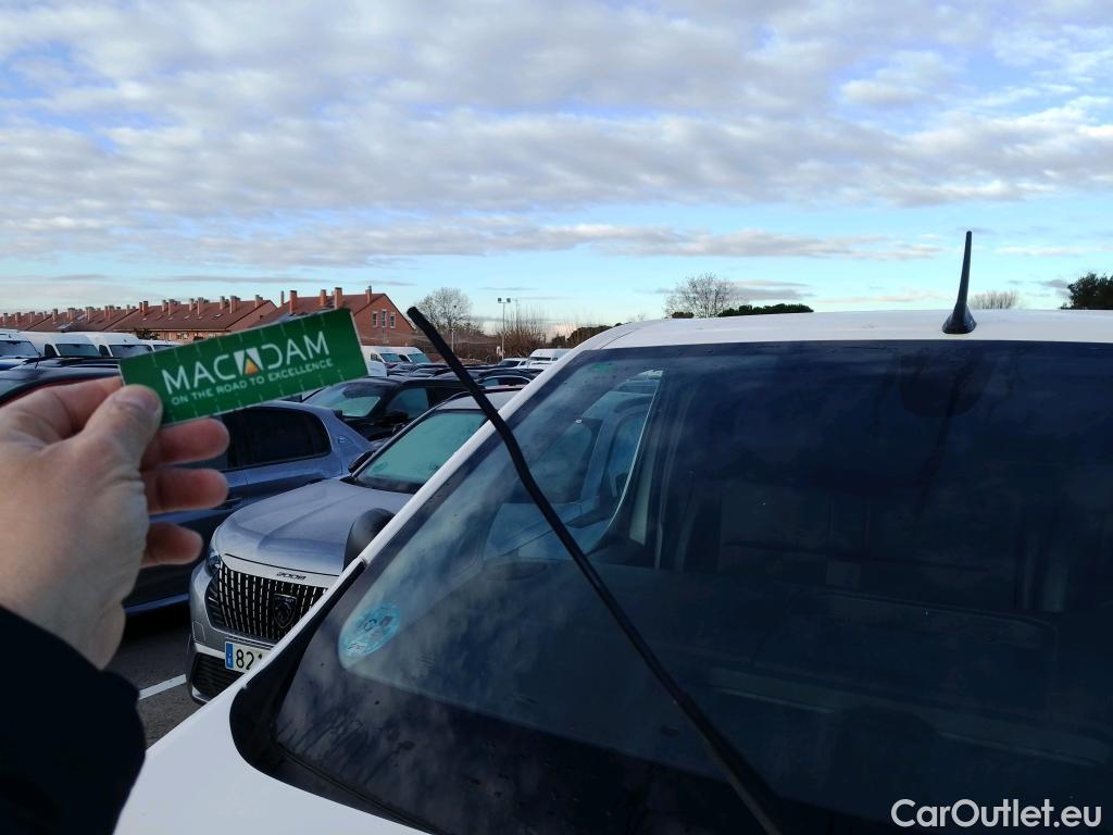  Peugeot  Expert PEUGEOT  / 2016 / 4P / furgón Furgón Premium 1.5 BlueHDi 100 Standard (AC) #65