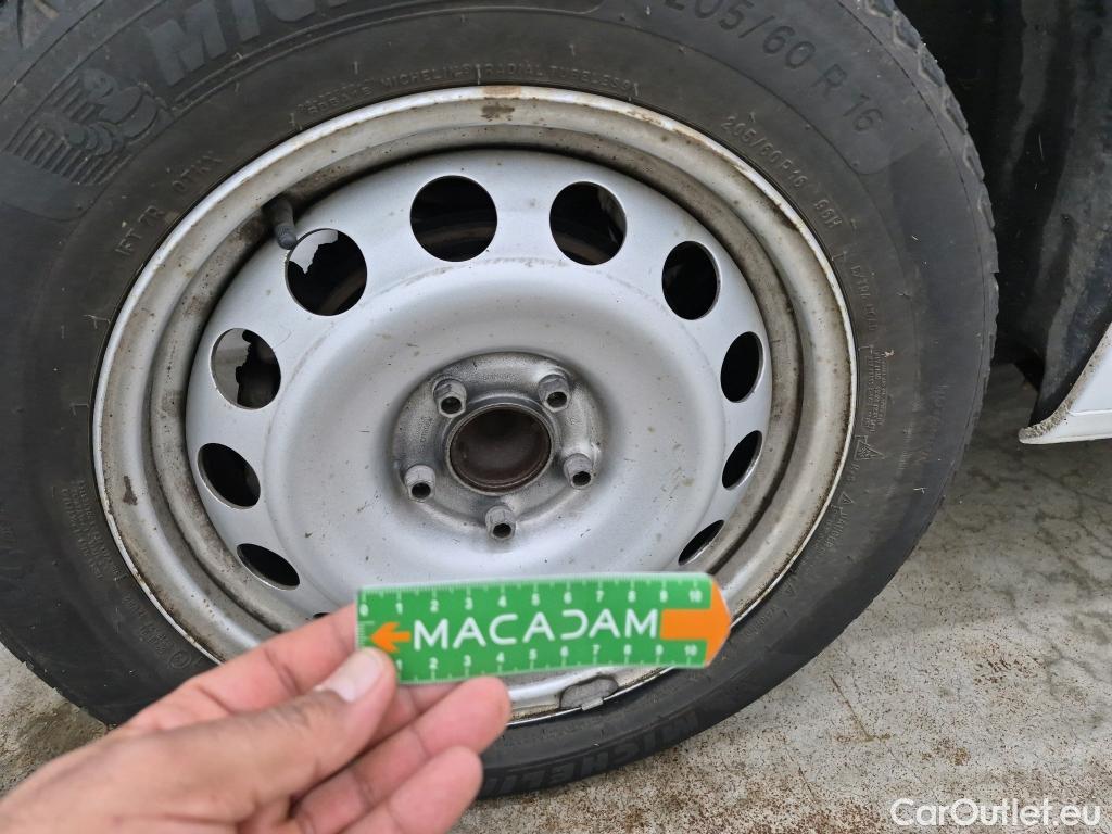  Citroen  Berlingo  Fourgon Driver M 1000 1.5 BlueHDi 100CV BVM5 E6dT #18