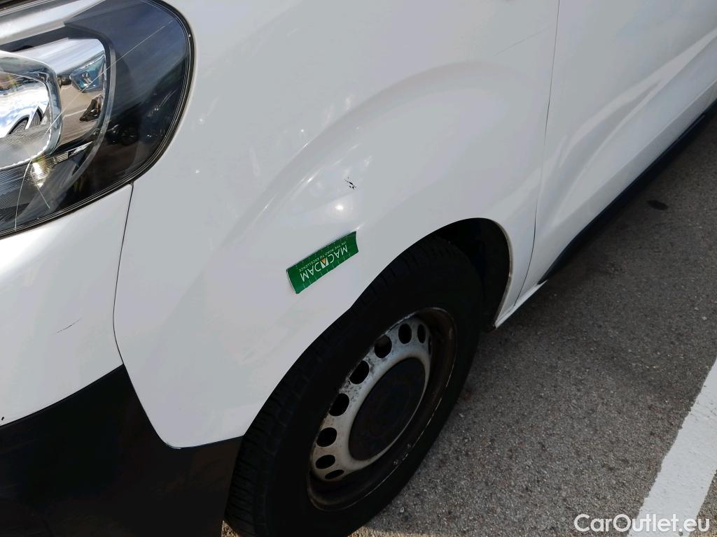  Peugeot  Expert PEUGEOT  / 2016 / 4P / furgón Furgón Premium 1.5 BlueHDi 100 Standard (AC) #31