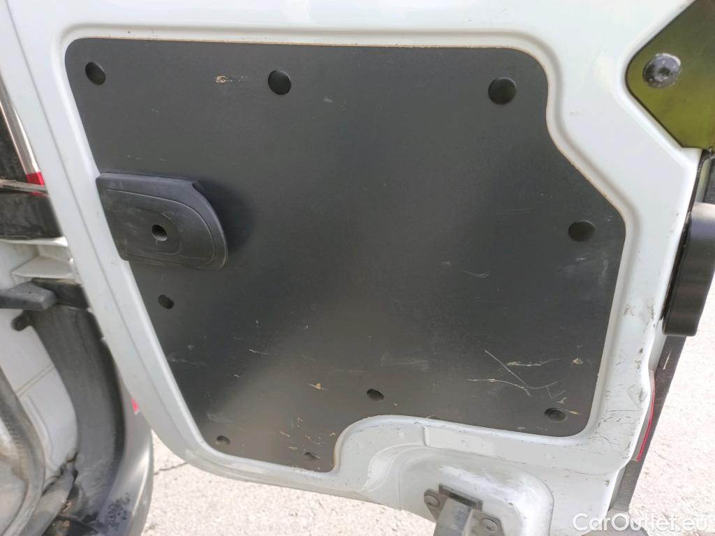  Renault  Kangoo RENAULT  Z.E./2013/3P/furgón derivado de turismo Z.E. #35