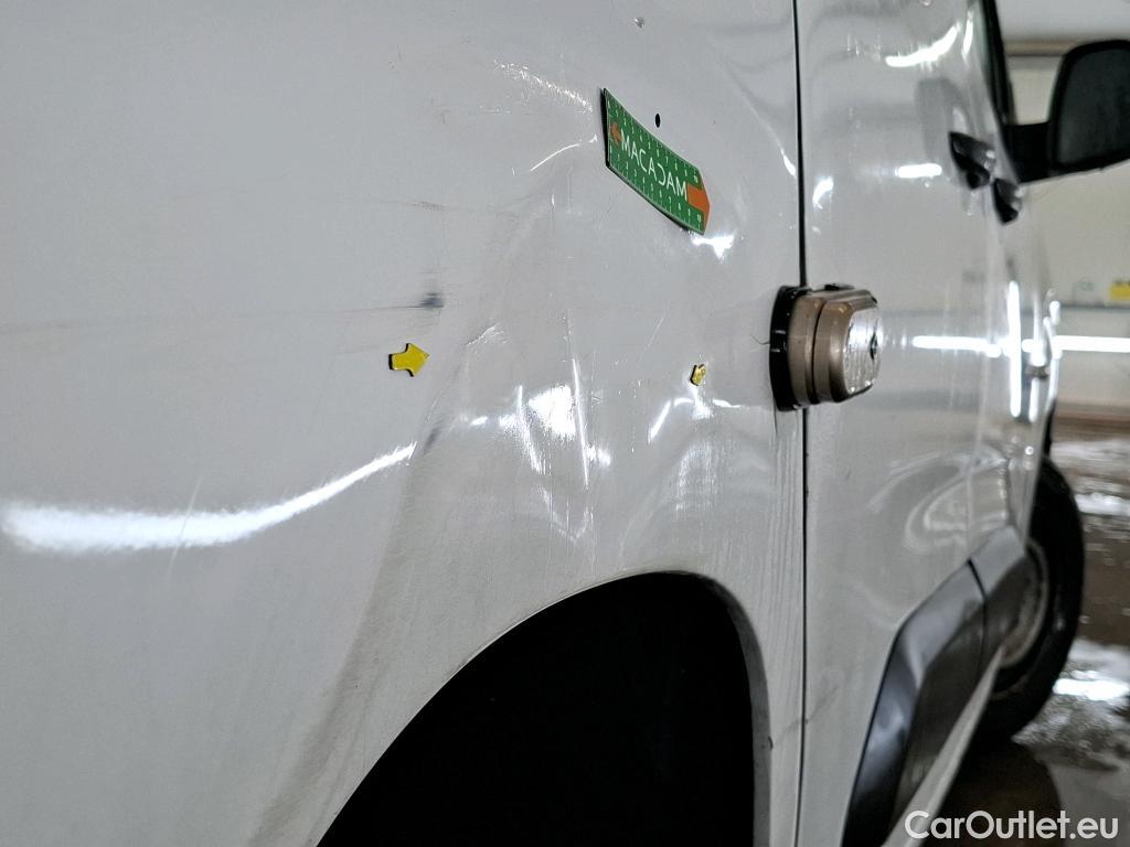  Citroen  Berlingo  Fourgon Club M 650 1.5 BlueHDi 100CV BVM5 E6dT #4