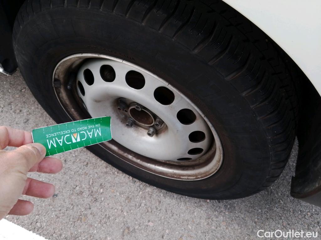  Peugeot  Expert PEUGEOT  / 2016 / 4P / furgón Furgón Premium 1.5 BlueHDi 100 Standard (AC) #61