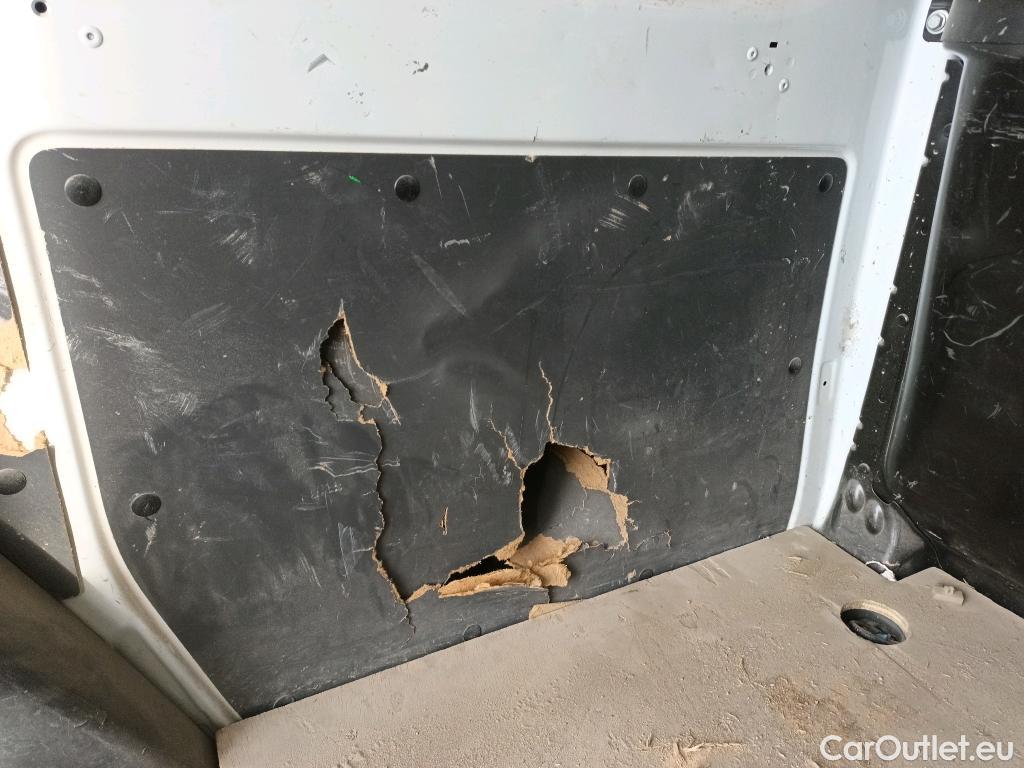  Renault  Kangoo RENAULT  Z.E./2013/3P/furgón derivado de turismo Z.E. #22