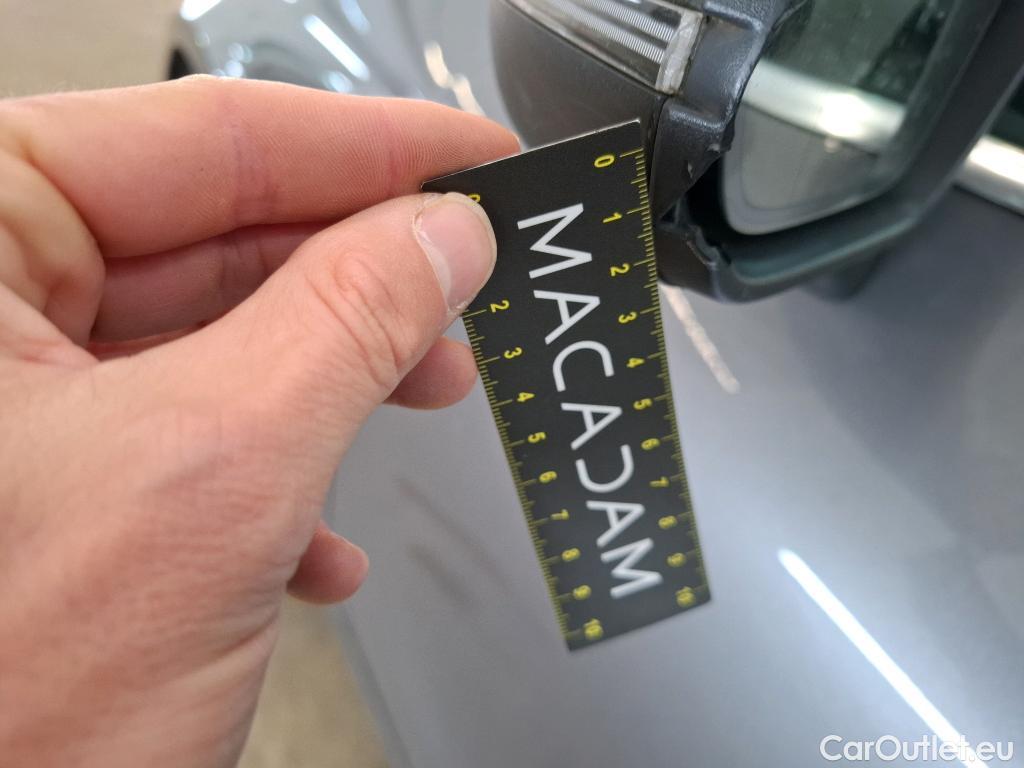  Mercedes  CLA-Klasse MERCEDES-BENZ CLA Coupe / 2019 / 4P / Coupé CLA 180 Progressive Line BA7 #10