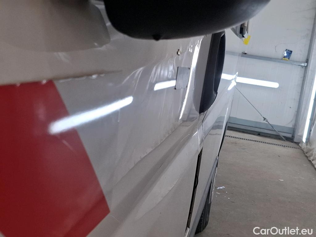  Citroen  Jumper CITROEN  VU 4p Fourgon 33 L2H2 BlueHDi 130 S&S BVM6 Business #98