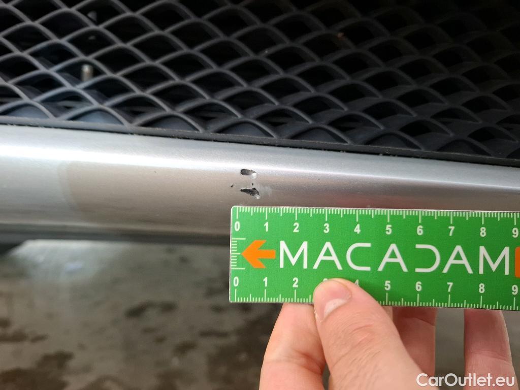  Mercedes  A-Klasse MERCEDES-BENZ Classe A Compact / 2018 / 5P / Berline A 250 e Business Line 8G-DCT #29