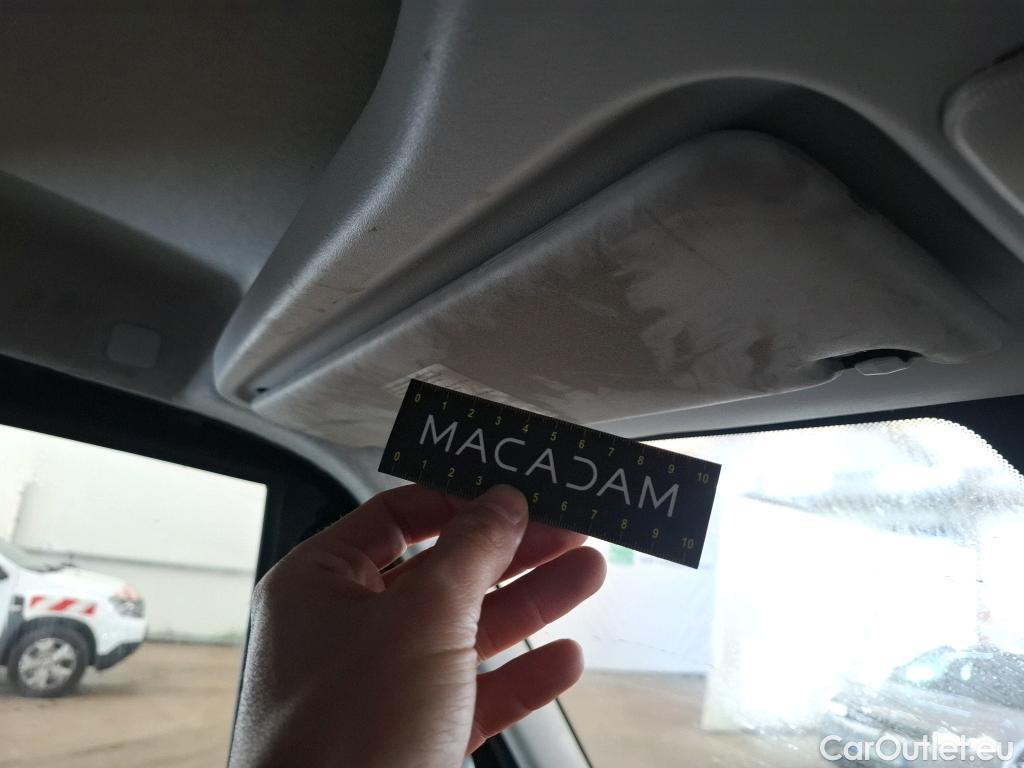  Iveco  Daily IVECO  VU 4p Fourgon 2.3 35S16 V11 H2 3520 #47