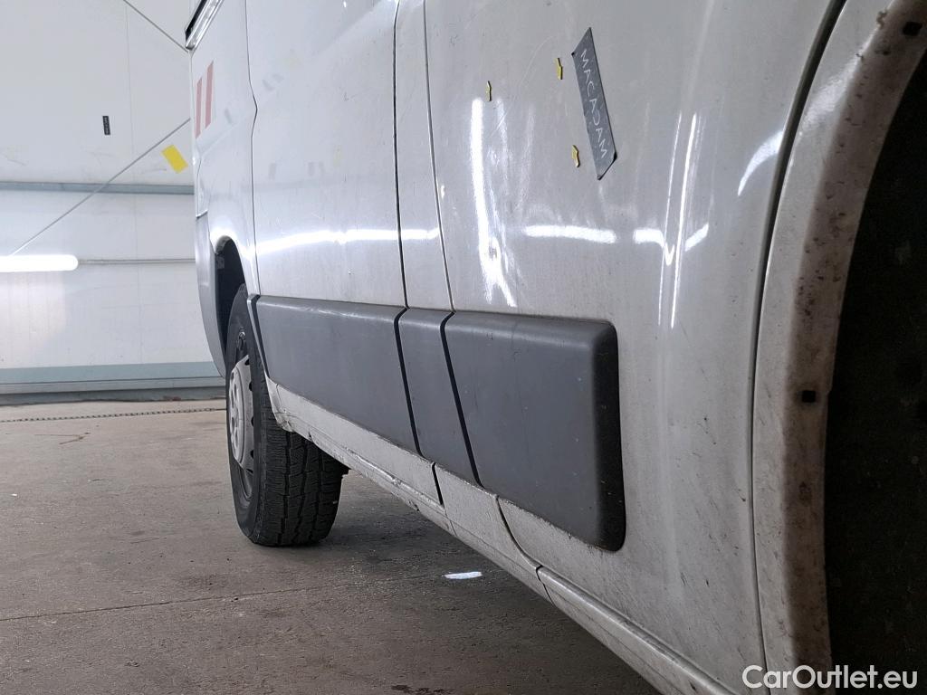  Citroen  Jumper CITROEN  VU 4p Fourgon 33 L2H2 BlueHDi 130 S&S BVM6 Business #72