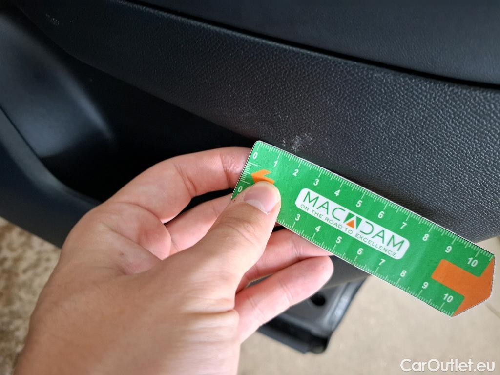  Peugeot  2008  Allure Business 1.2 PureTech 130CV BVA8 E6d #61