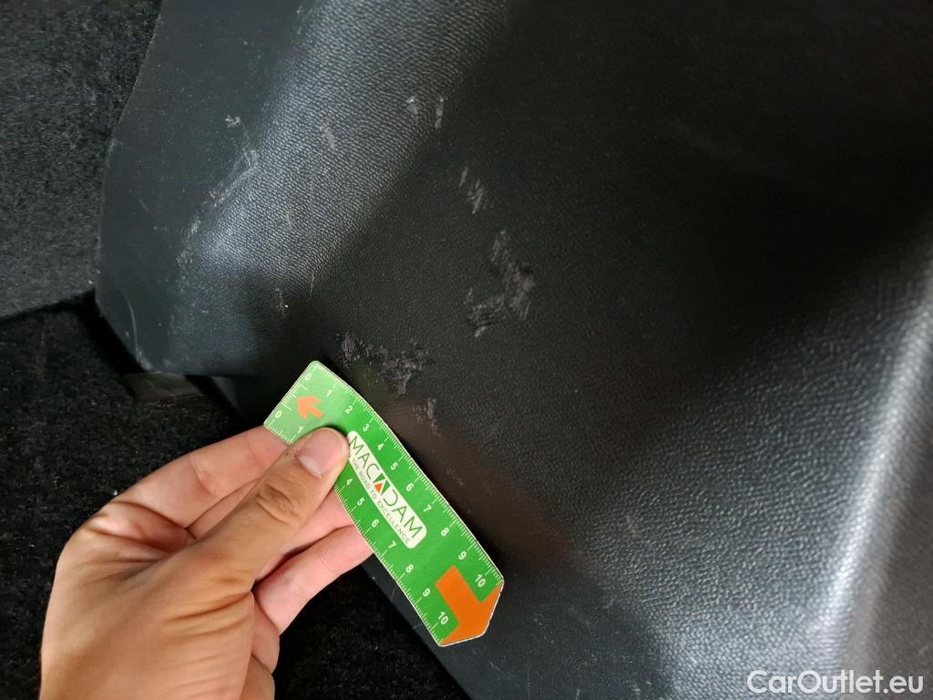  Peugeot  2008  Allure Business 1.2 PureTech 130CV BVA8 E6d #28