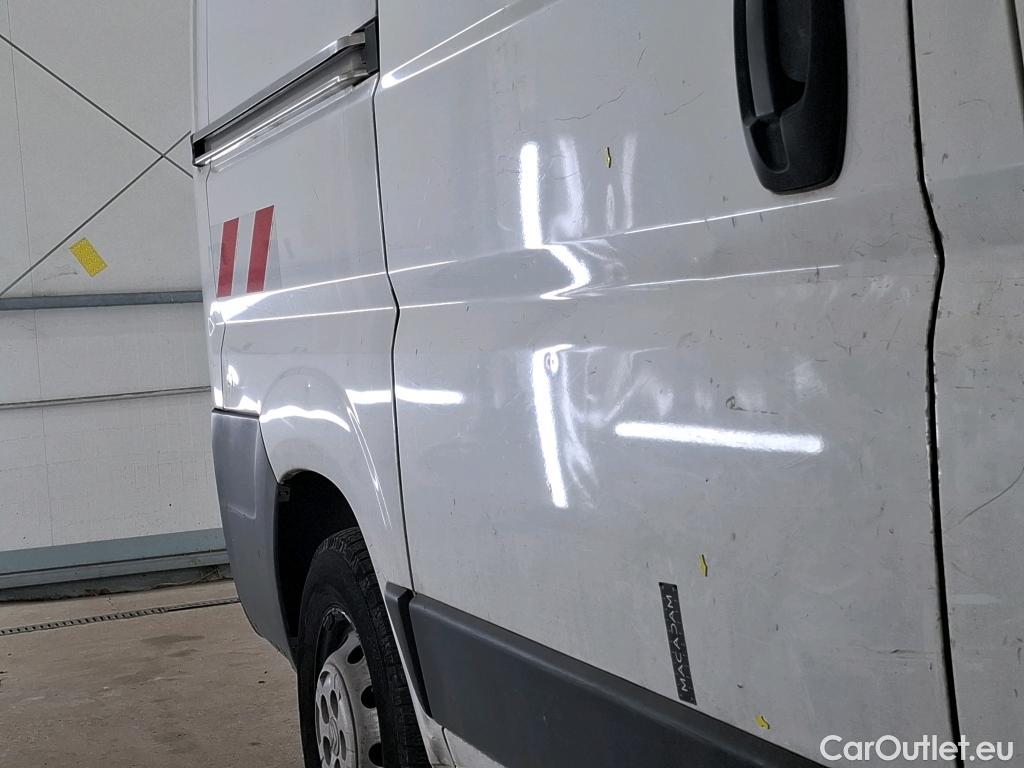  Citroen  Jumper CITROEN  VU 4p Fourgon 33 L2H2 BlueHDi 130 S&S BVM6 Business #47