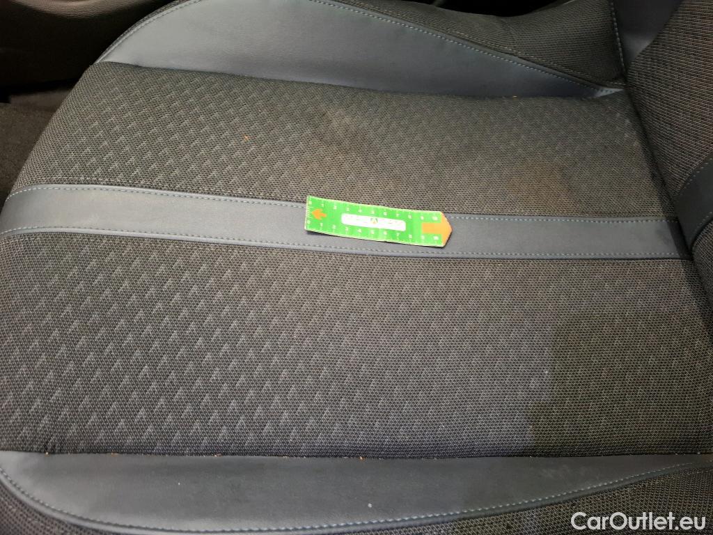  Peugeot  2008  Allure Business 1.2 PureTech 130CV BVA8 E6d #57