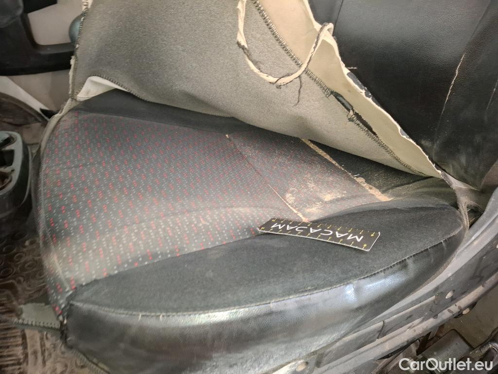  Citroen  Jumper CITROEN  VU 4p Fourgon 33 L2H2 BlueHDi 130 S&S BVM6 Business #161