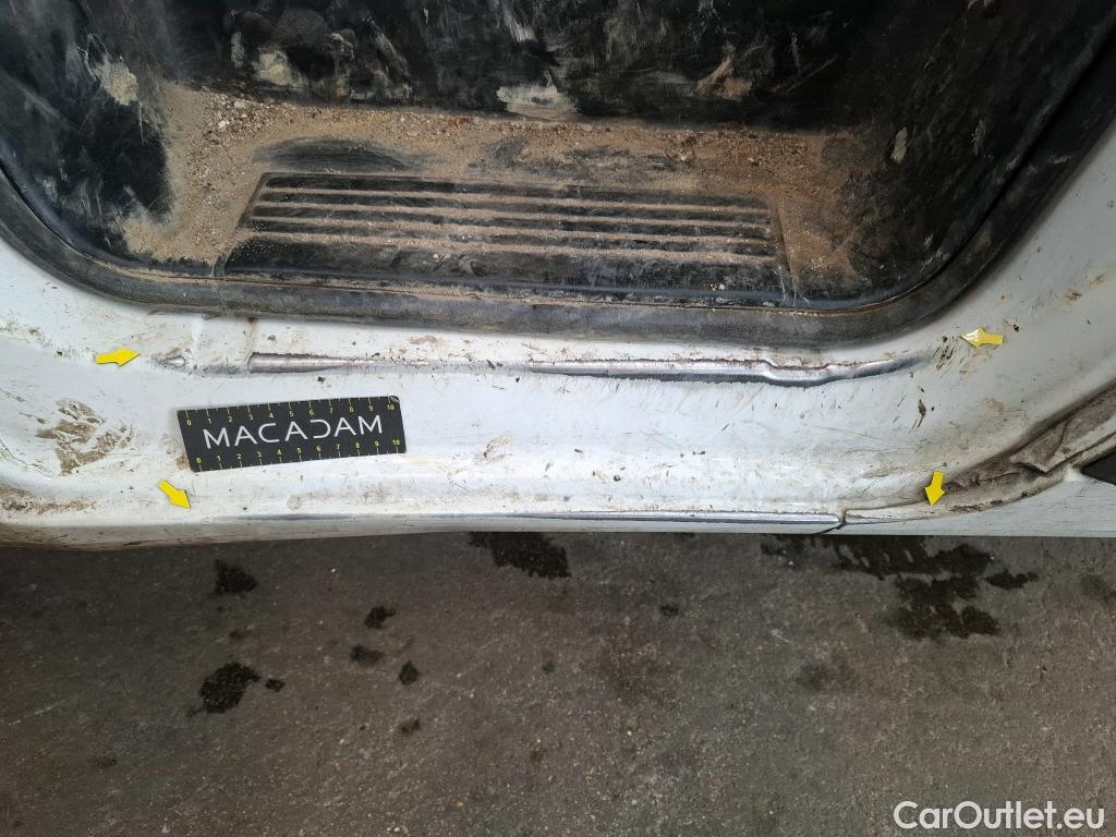  Citroen  Jumper CITROEN  VU 4p Fourgon 33 L2H2 BlueHDi 130 S&S BVM6 Business #136