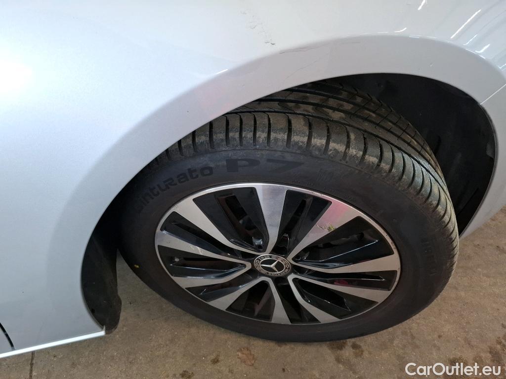  Mercedes  A-Klasse MERCEDES-BENZ Classe A Compact / 2018 / 5P / Berline A 250 e Business Line 8G-DCT #13