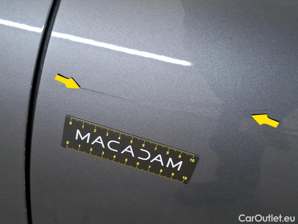  Mercedes  CLA-Klasse MERCEDES-BENZ CLA Coupe / 2019 / 4P / Coupé CLA 180 Progressive Line BA7 #21