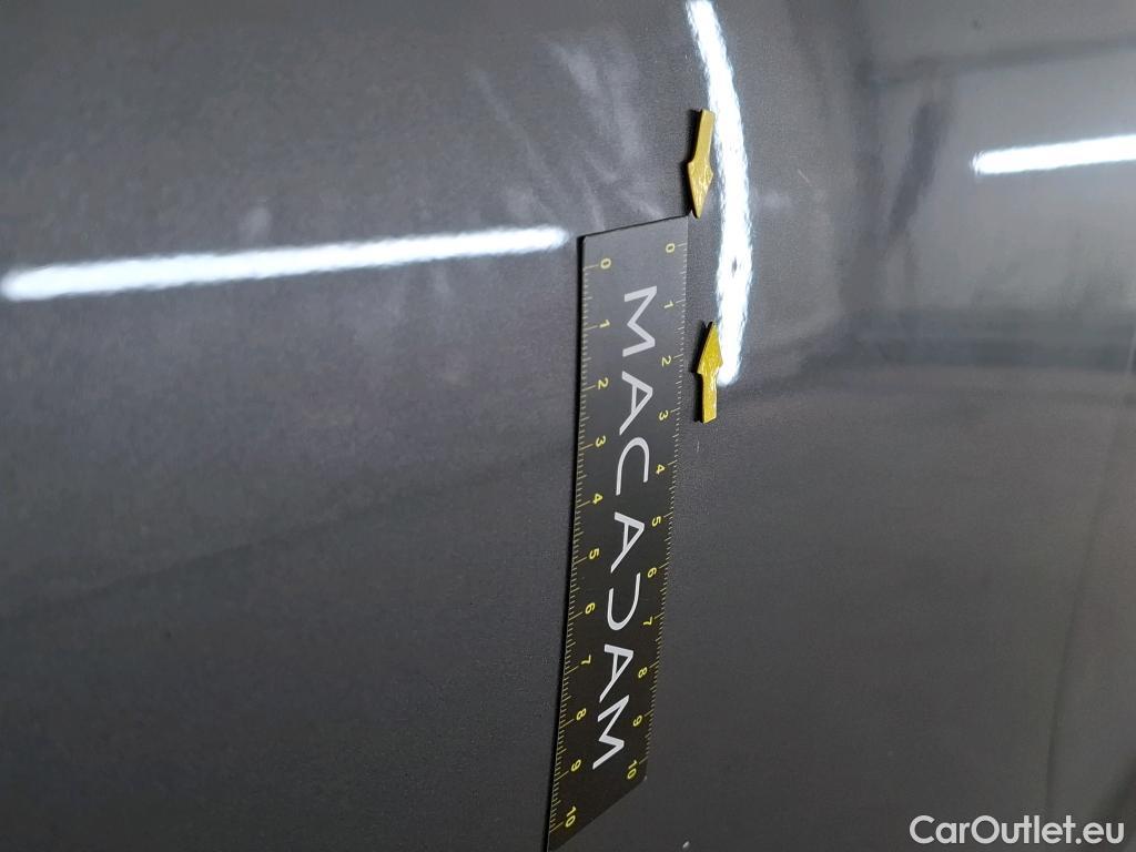  Mercedes  CLA-Klasse MERCEDES-BENZ CLA Coupe / 2019 / 4P / Coupé CLA 180 Progressive Line BA7 #64