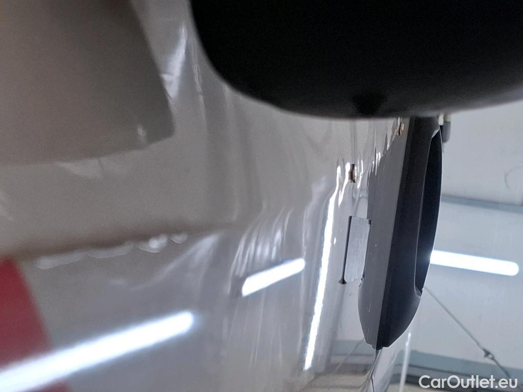  Citroen  Jumper CITROEN  VU 4p Fourgon 33 L2H2 BlueHDi 130 S&S BVM6 Business #101