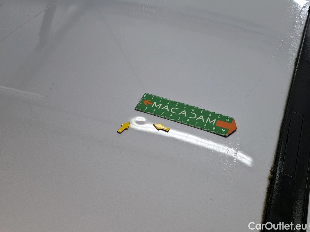  Mercedes  A-Klasse MERCEDES-BENZ Classe A Compact / 2018 / 5P / Berline A 250 e Business Line 8G-DCT #24