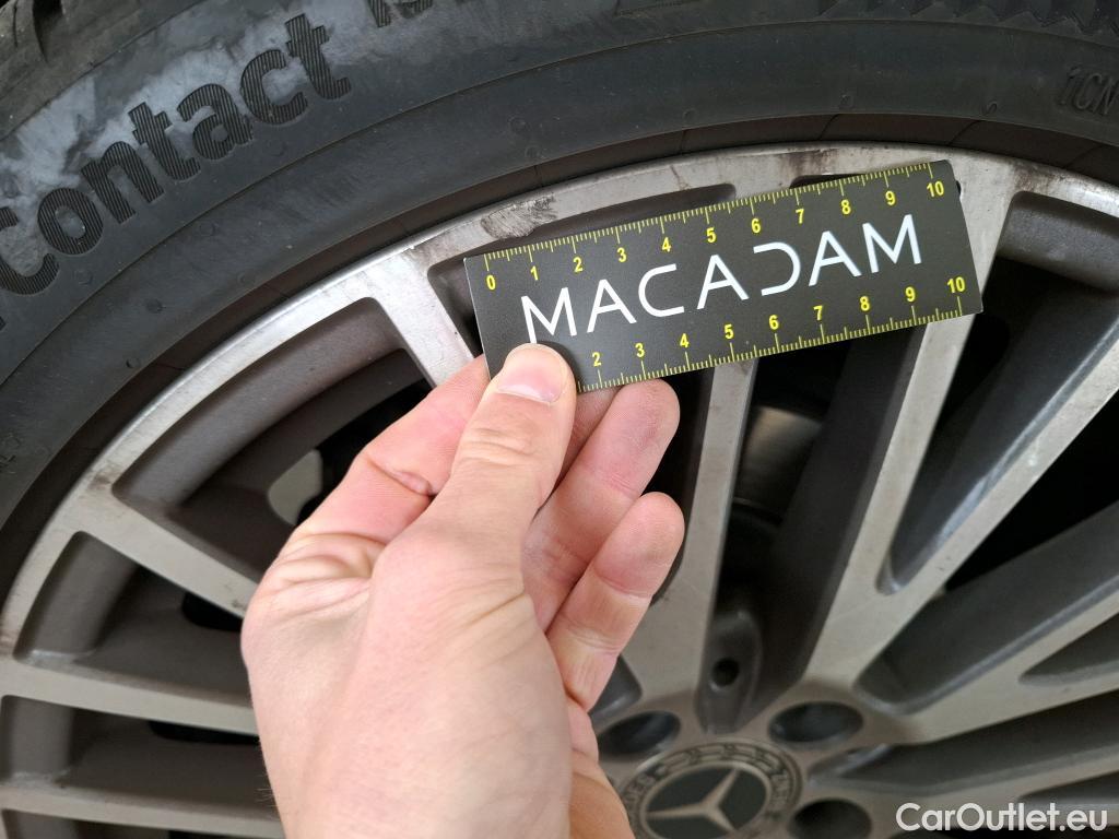  Mercedes  CLA-Klasse MERCEDES-BENZ CLA Coupe / 2019 / 4P / Coupé CLA 180 Progressive Line BA7 #67