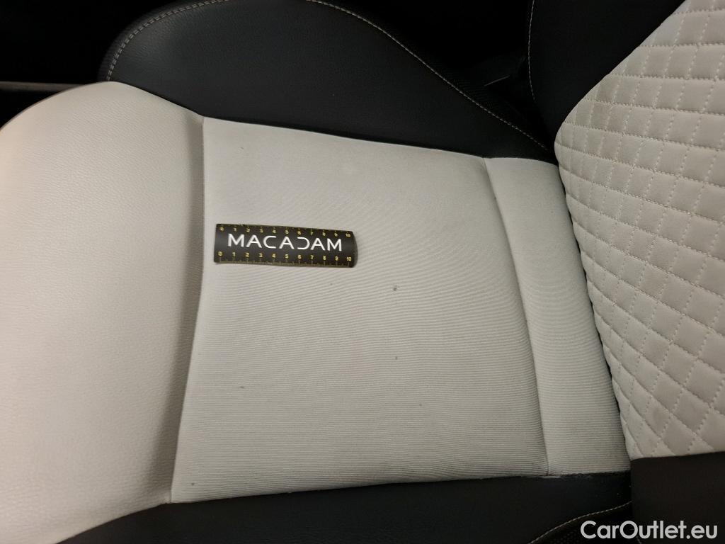  Fiat  500 FIAT  2015 3P Berline Hybrid 10 BSG 70 ch Dolcevita #17