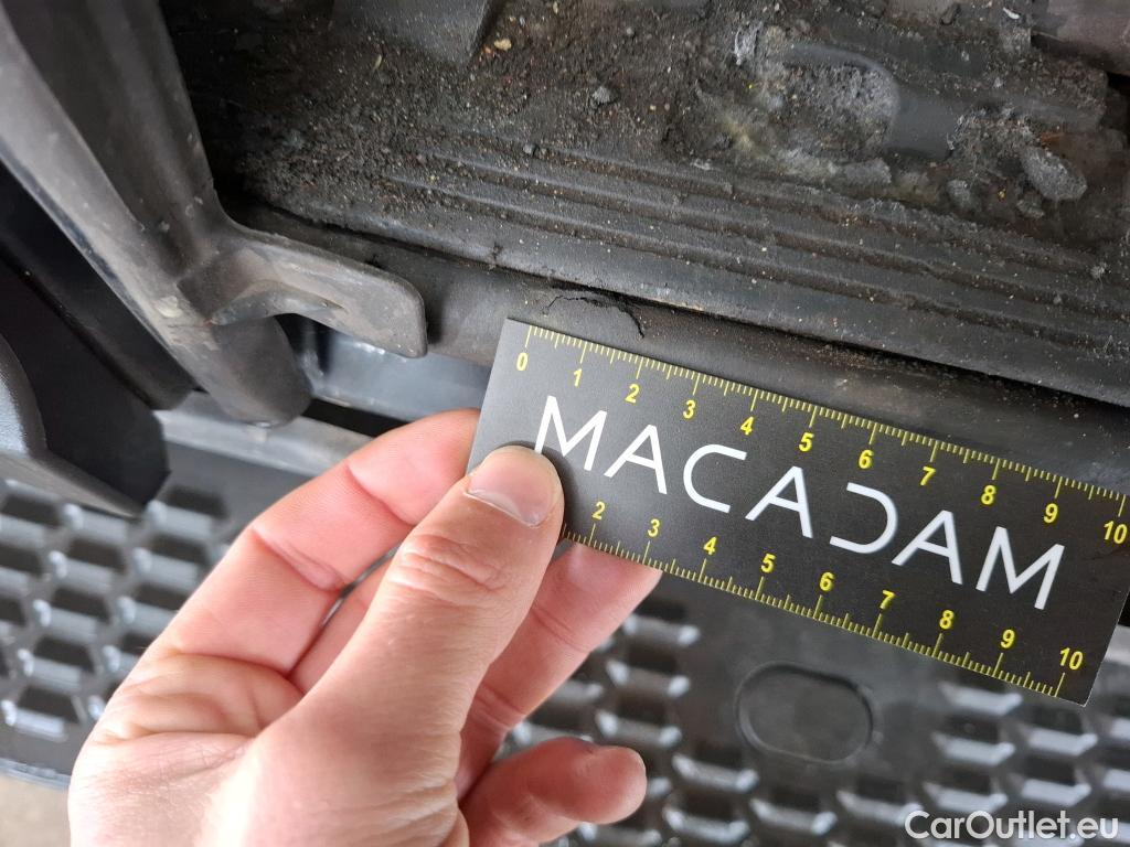  Iveco  Daily IVECO  VU 4p Fourgon 2.3 35S16 V11 H2 3520 #32