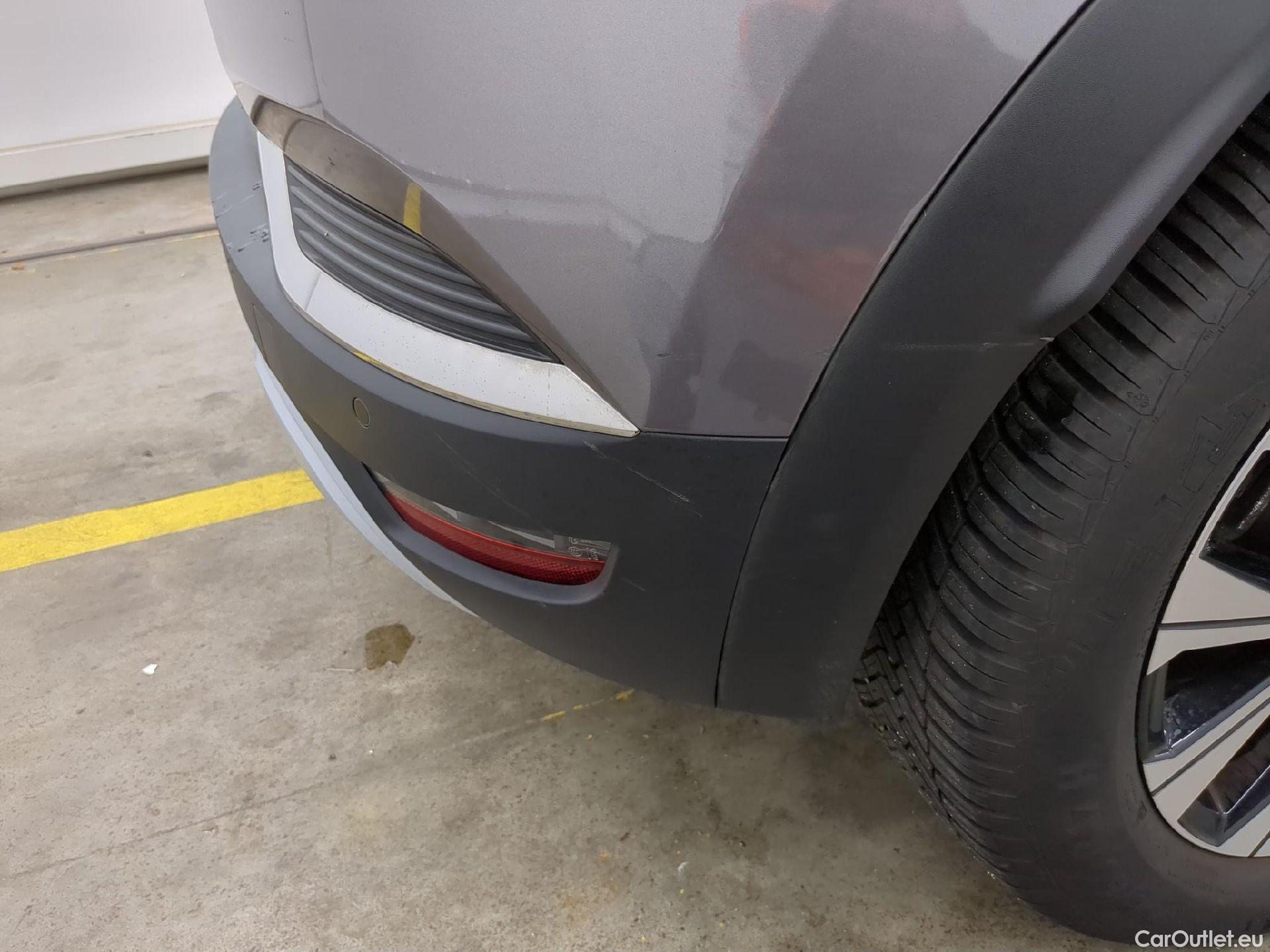  Renault  Captur  II Techno 1.6 E-TECH Hybrid 145CV BVA6 E6d #22