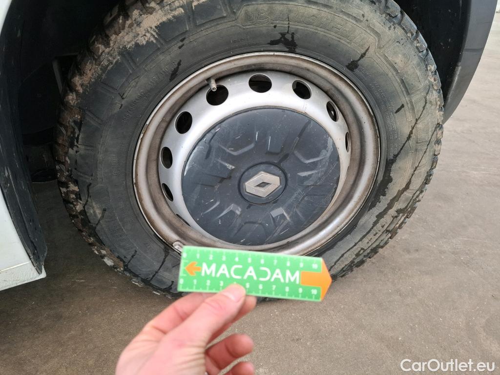  Renault  Master RENAULT  DC VU 4p Châssis double cabine DC GCf Trac F3500 L3 dCi 130 E6 #23