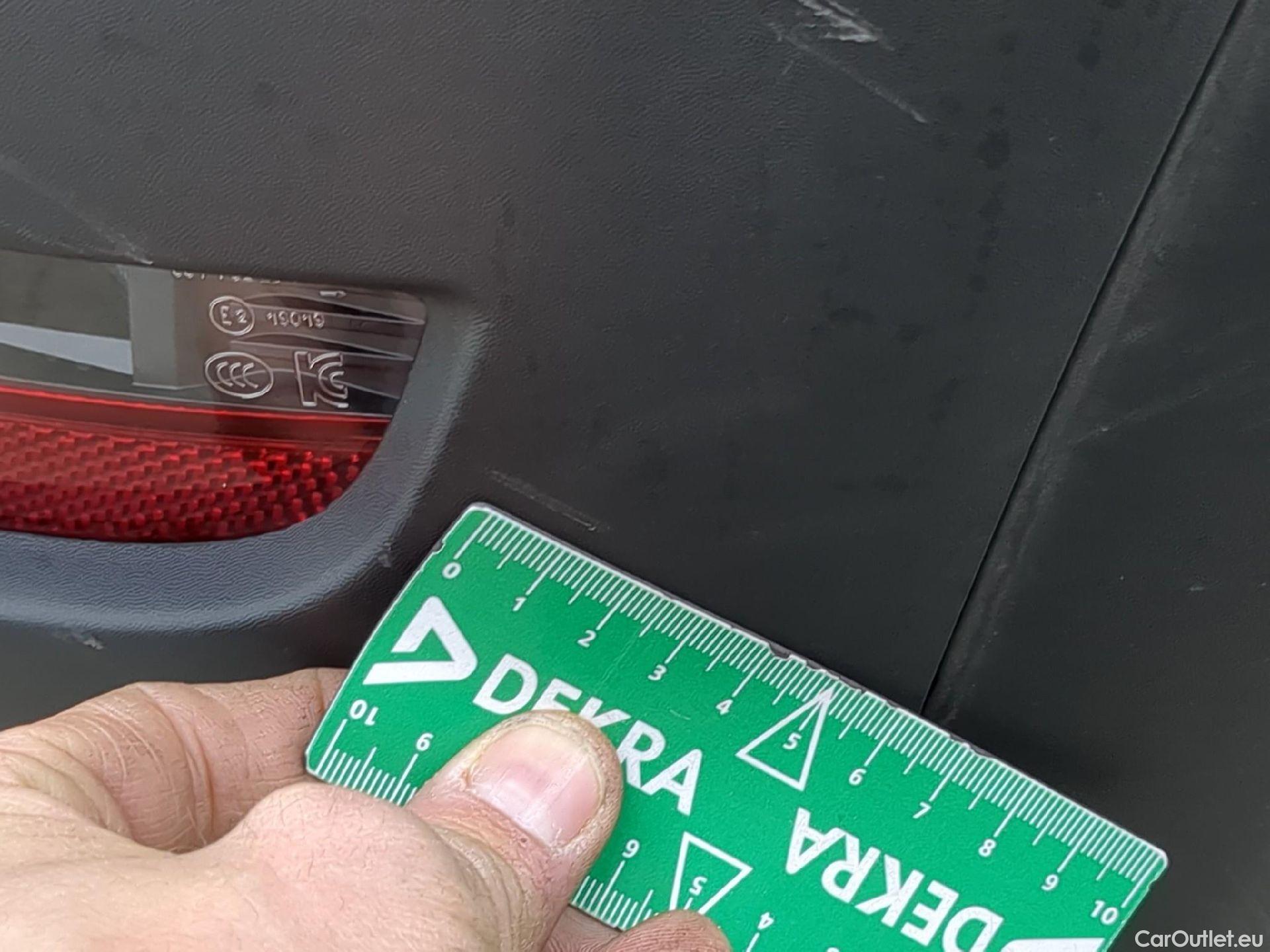  Renault  Captur  II Techno 1.6 E-TECH Hybrid 145CV BVA6 E6d #23