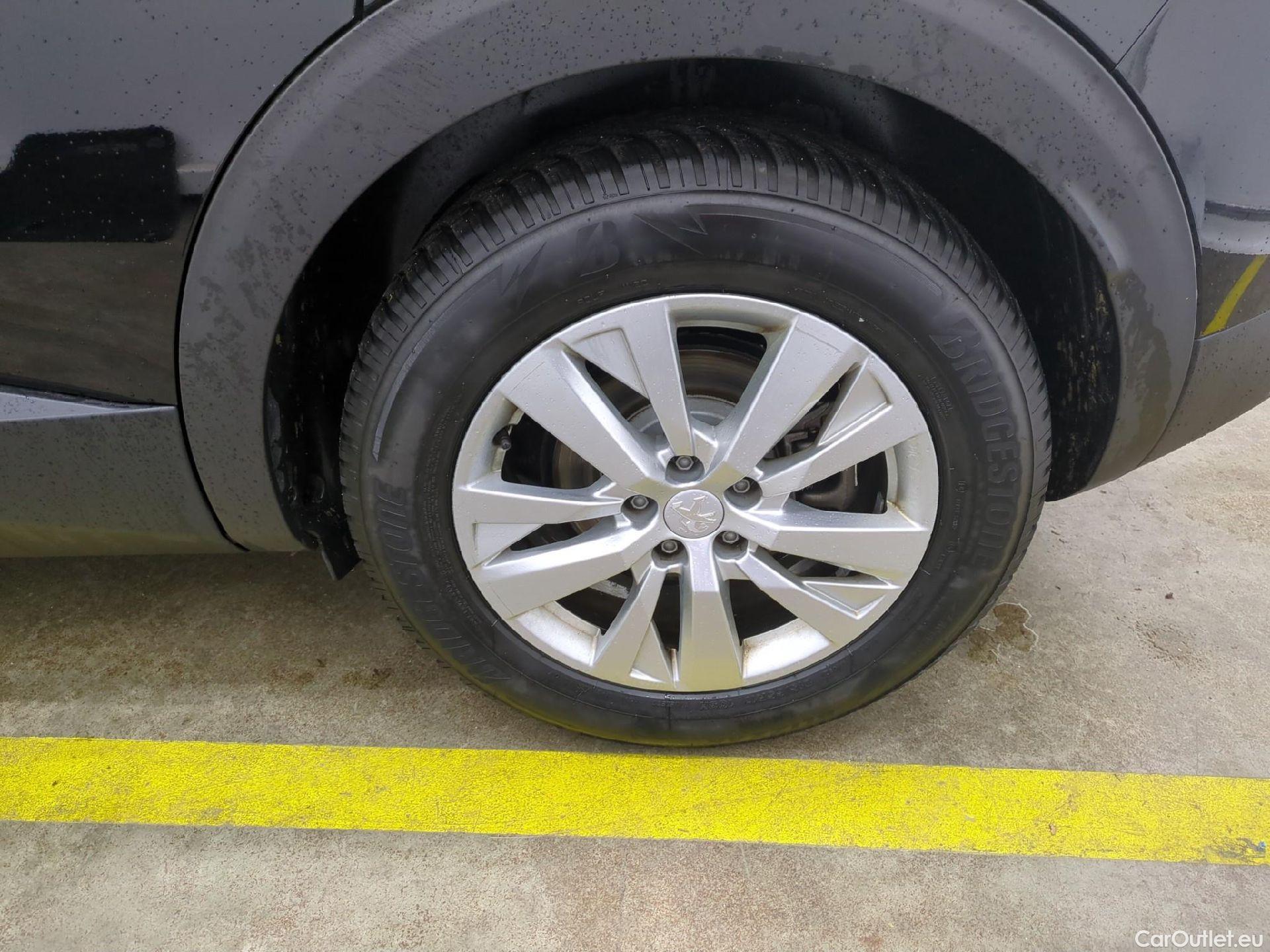  Peugeot  3008  II Active Pack 1.5 HDi 130CV BVA8 E6d #11