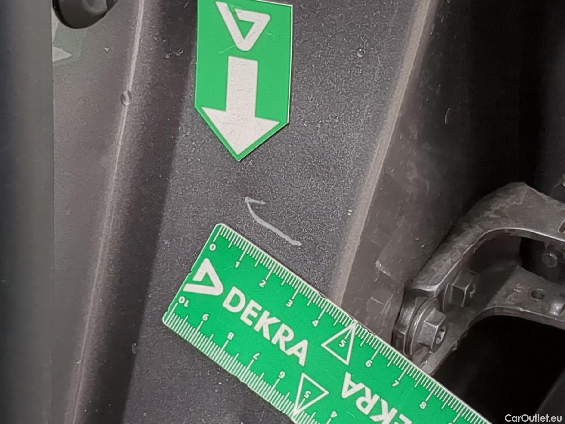  Renault  Captur  II Techno 1.6 E-TECH Hybrid 145CV BVA6 E6d #6