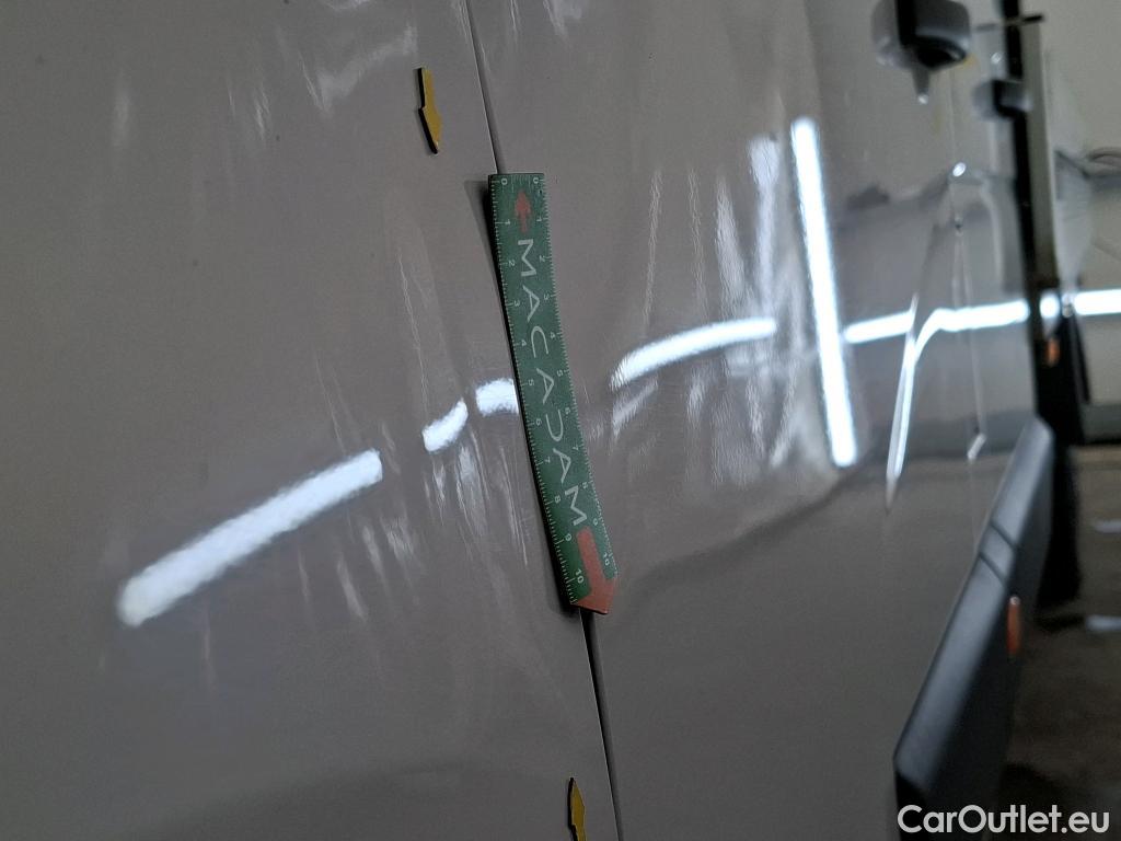  Renault  Master RENAULT  DC VU 4p Châssis double cabine DC GCf Trac F3500 L3 dCi 130 E6 #19