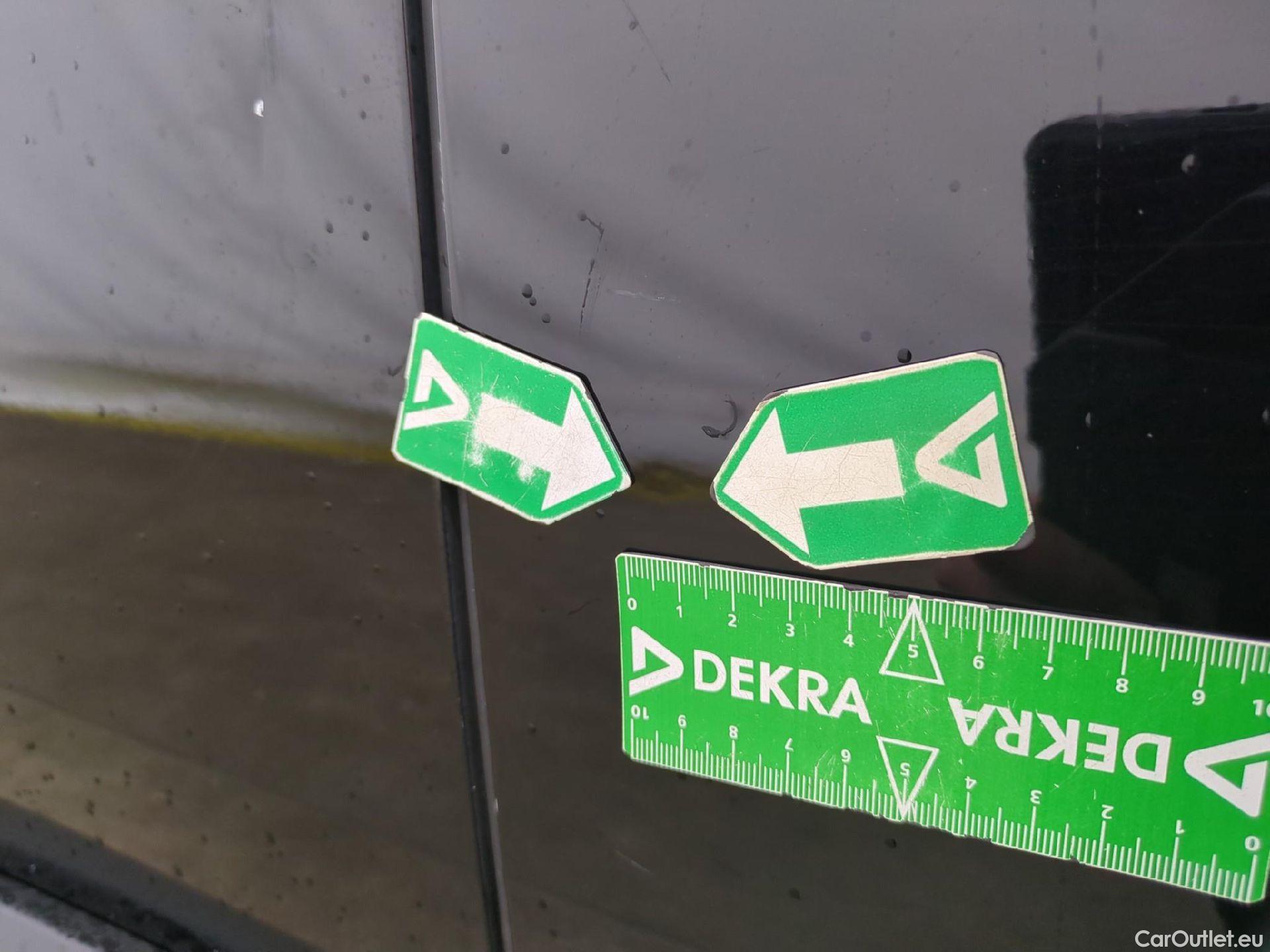  Peugeot  3008  II Active Pack 1.5 HDi 130CV BVA8 E6d #40