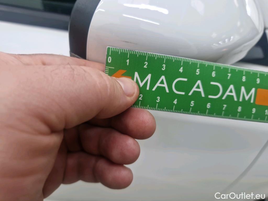  Peugeot  208  Premium 1.5 HDi 100CV BVM6 E6d #18