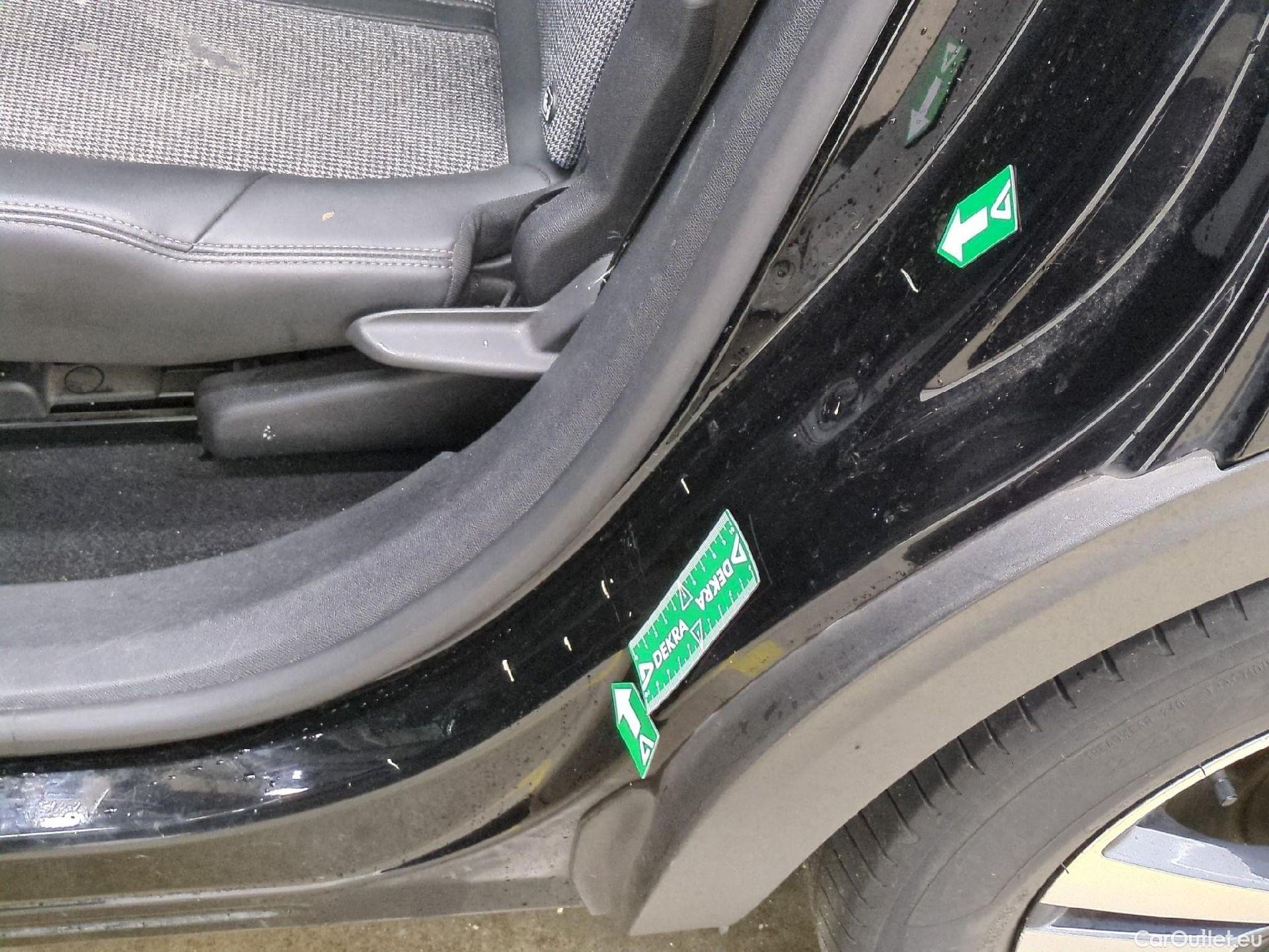  Peugeot  5008  Allure 1.2 PureTech 130CV BVM6 E6dT #15